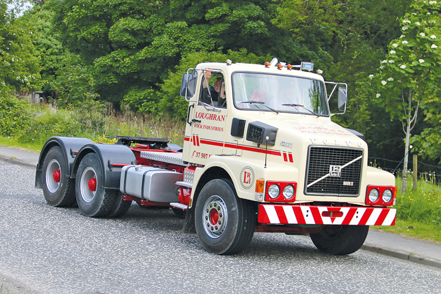 Volvo N12 autocarro Ian-Lawson-edited