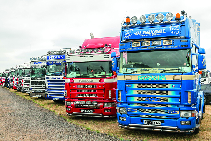 Convoy 2018: enough Scanias for you?