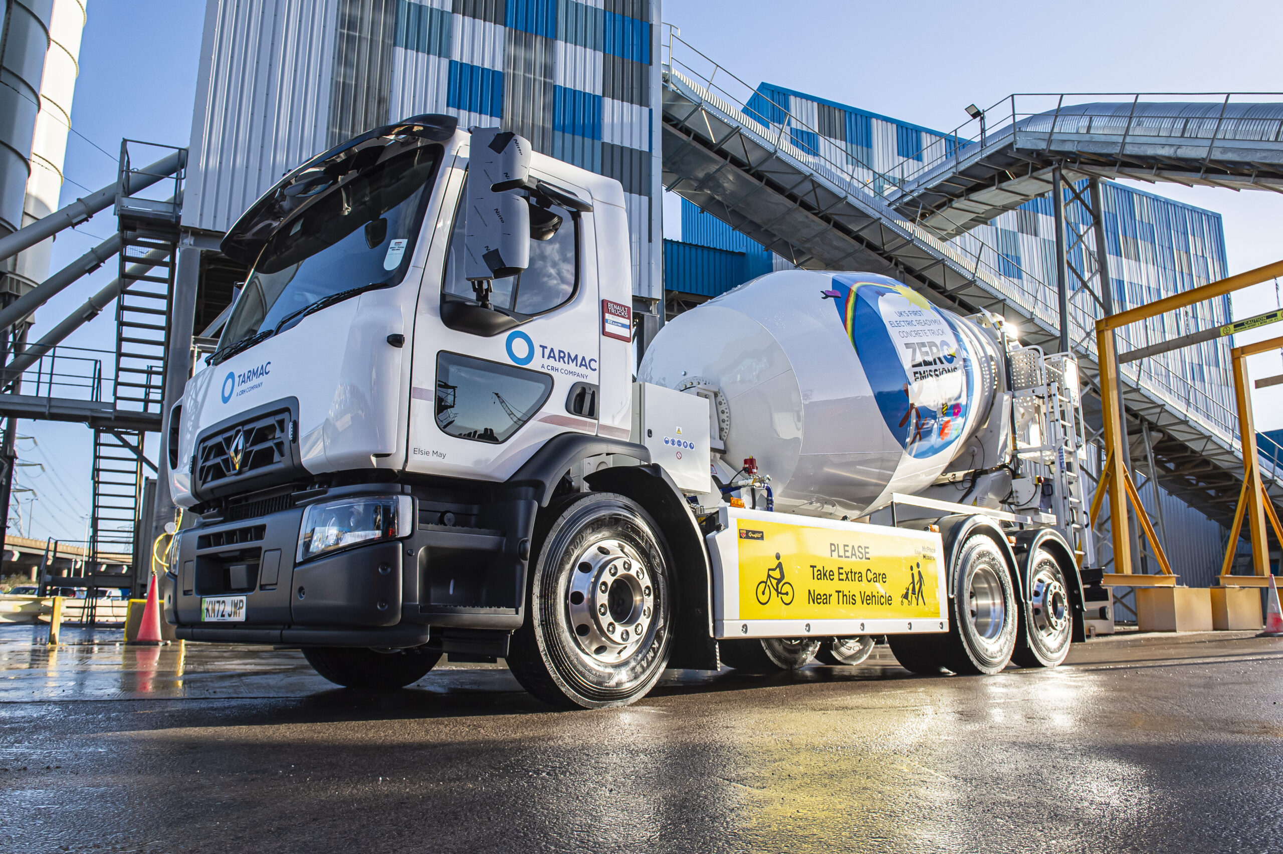 Renault Trucks electric concrete mixer