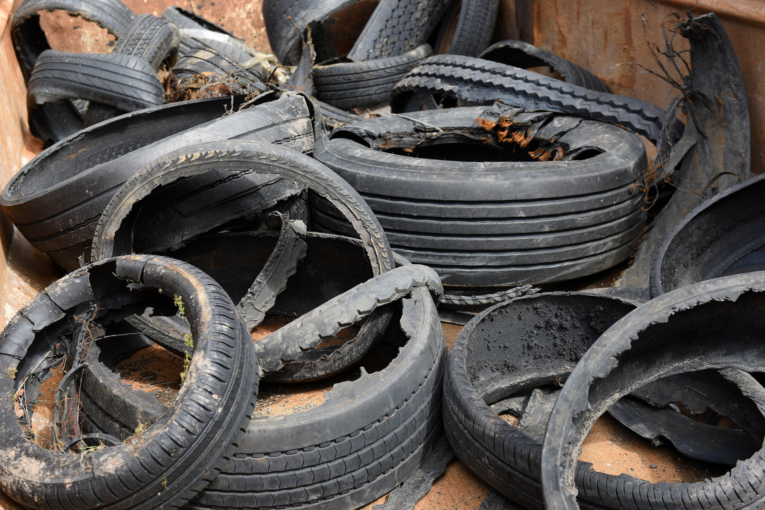 Damaged tyres debris